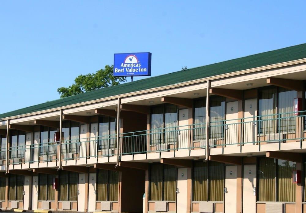 Americas Best Value Inn - Goodlettsville Exterior foto